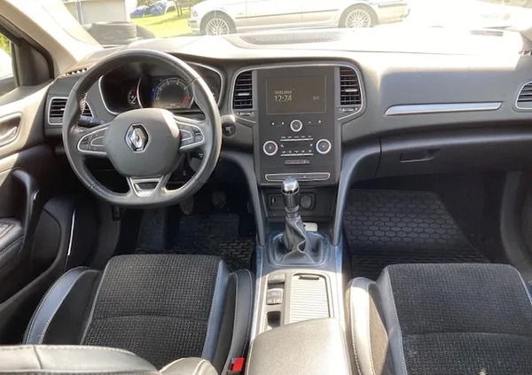 Renault Megane cena 45500 przebieg: 105000, rok produkcji 2016 z Słupsk małe 92